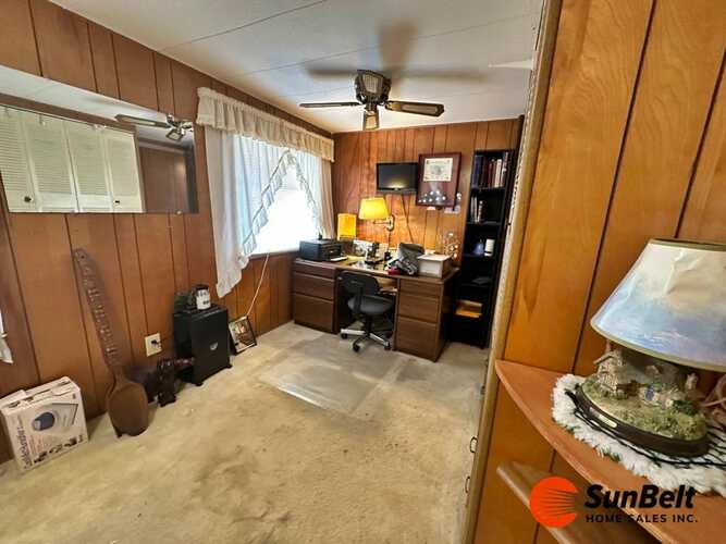 Listing Photo 10
