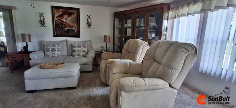 Listing Photo 11