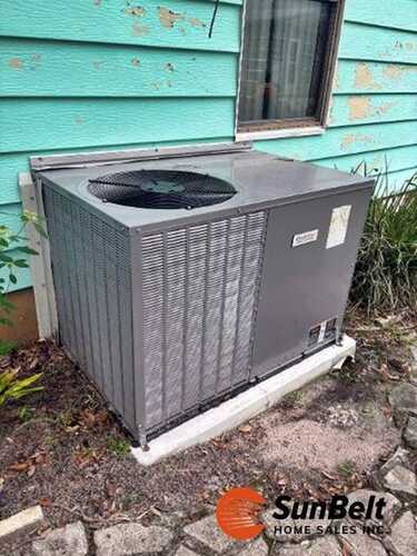 Listing Photo 8