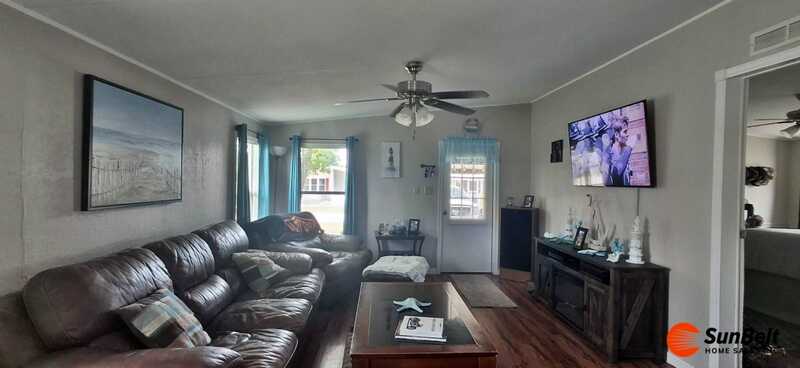 Listing Photo 6