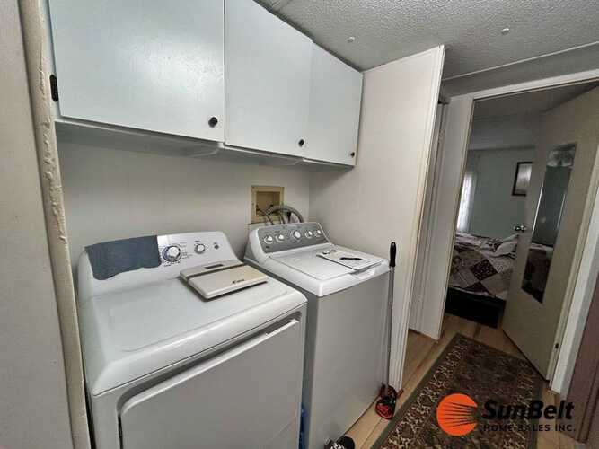 Listing Photo 8