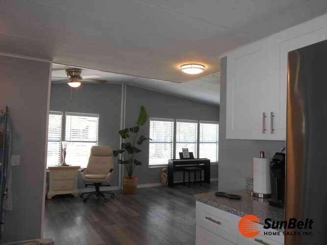 Listing Photo 24