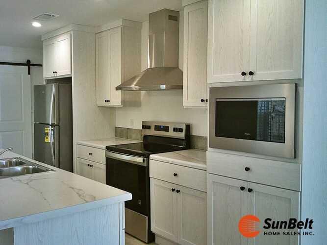 Listing Photo 10