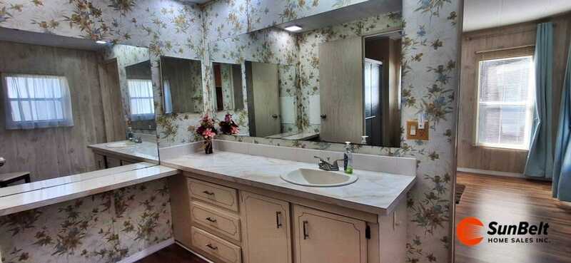 Listing Photo 29