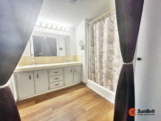 Listing Photo 27