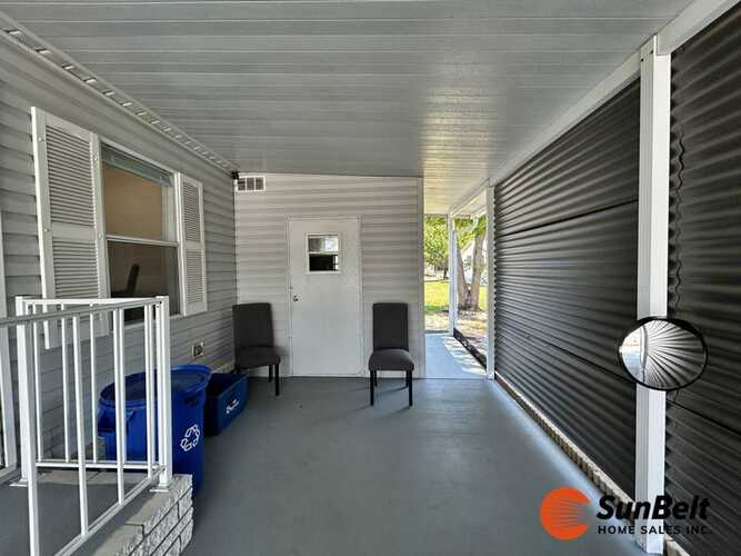 Listing Photo 6