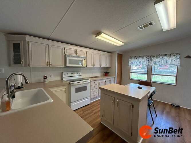 Listing Photo 13