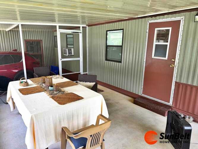 Listing Photo 11