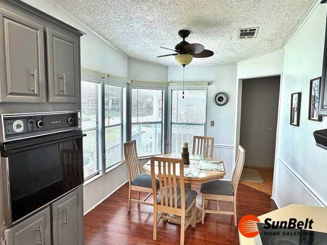 Listing Photo 13