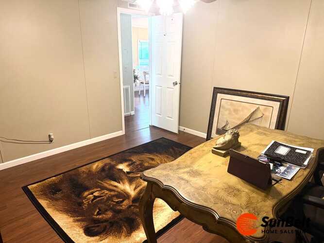 Listing Photo 21