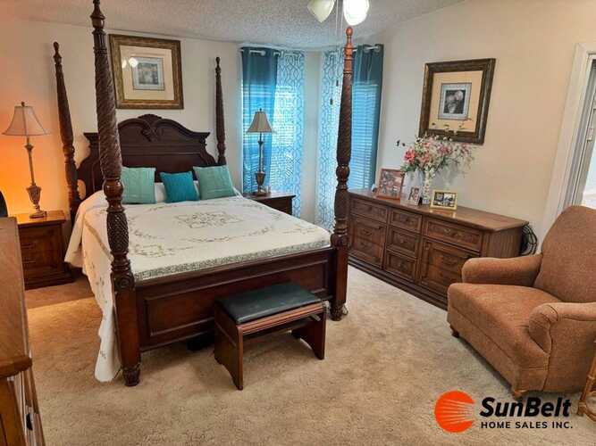Listing Photo 18