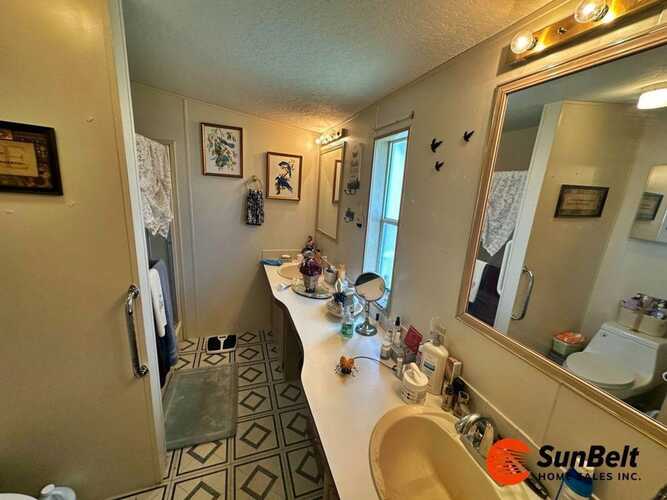 Listing Photo 13