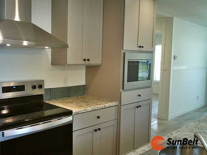 Listing Photo 12