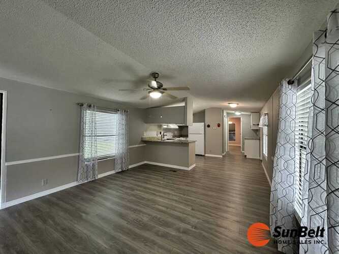 Listing Photo 7