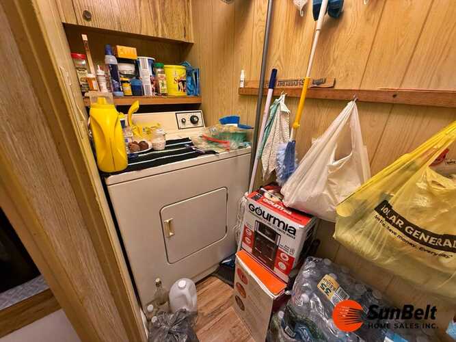 Listing Photo 16