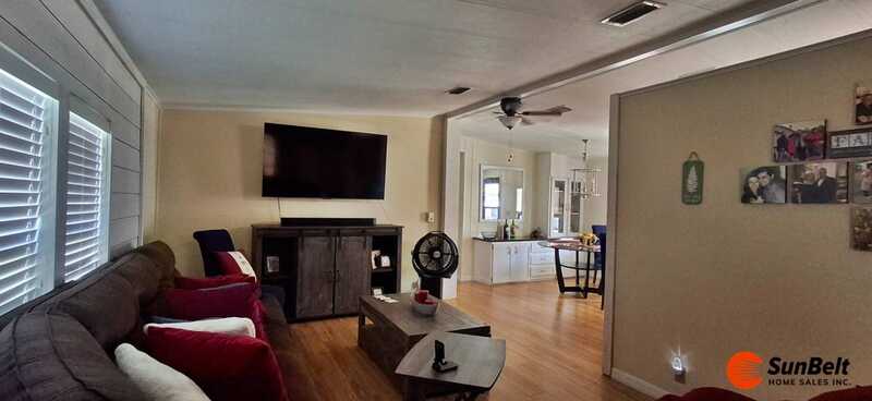 Listing Photo 22