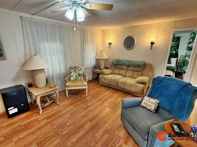 Listing Photo 7