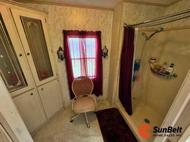Listing Photo 15