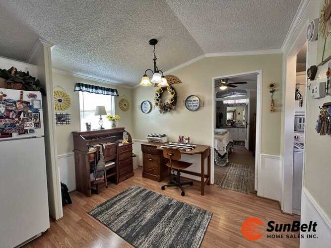Listing Photo 7