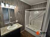 Listing Photo 11