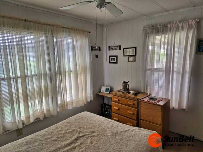 Listing Photo 14