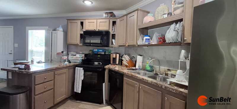 Listing Photo 6