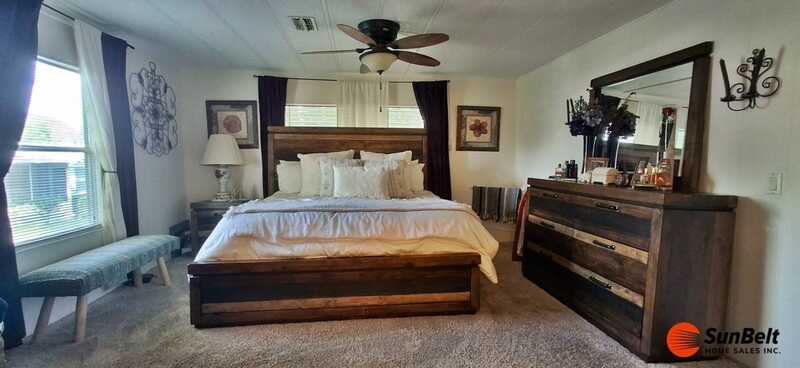 Listing Photo 23