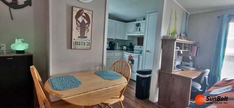 Listing Photo 8
