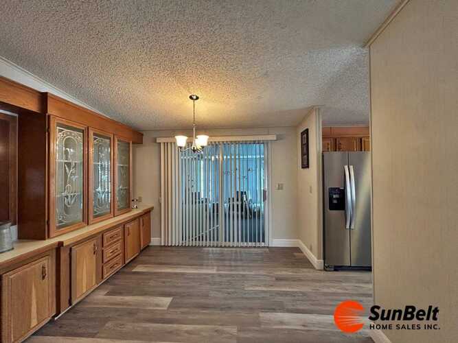 Listing Photo 18
