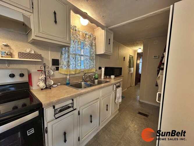 Listing Photo 7