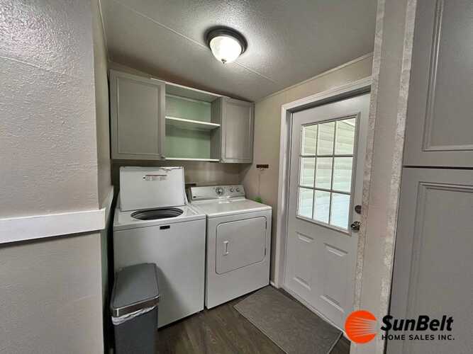 Listing Photo 6