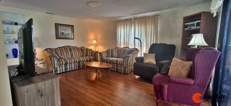 Listing Photo 10
