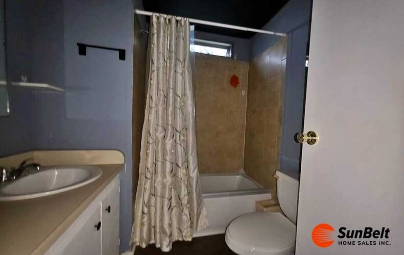 Listing Photo 14