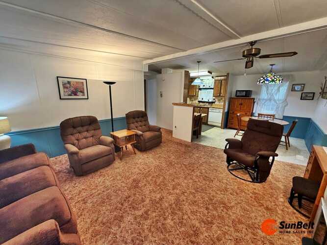 Listing Photo 9