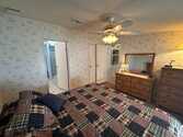 Listing Photo 17