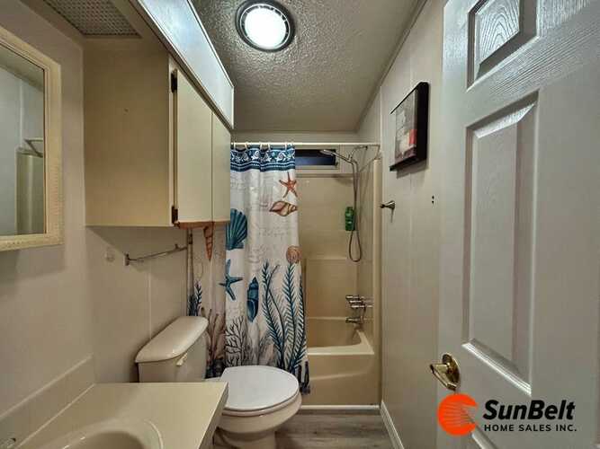 Listing Photo 25