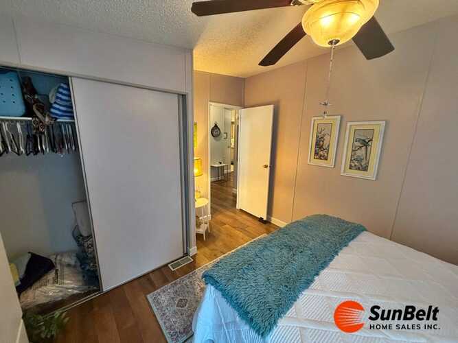 Listing Photo 14