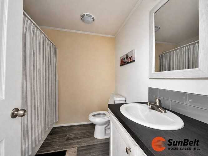 Listing Photo 6