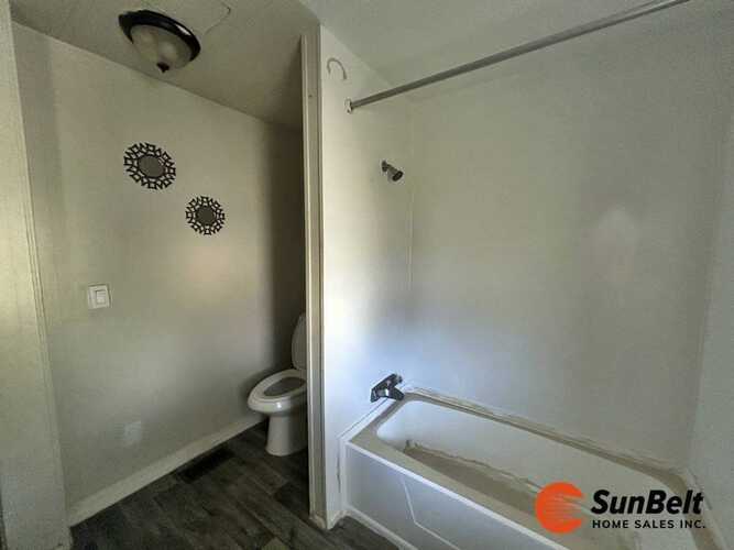 Listing Photo 19