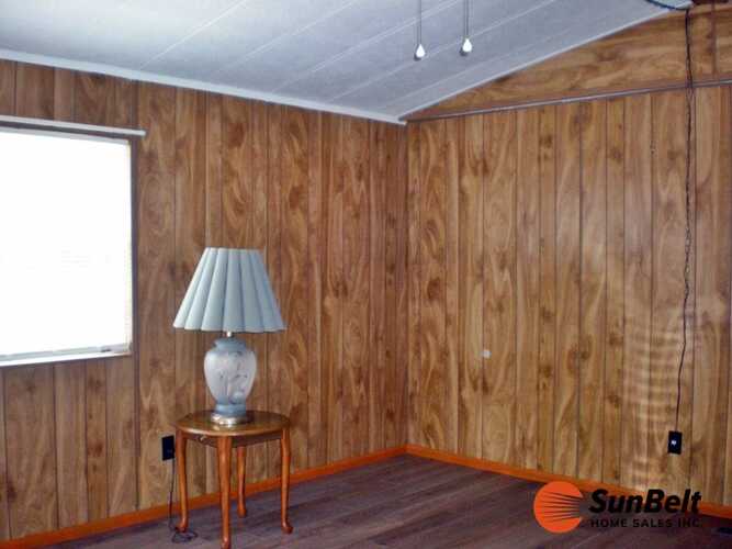 Listing Photo 8