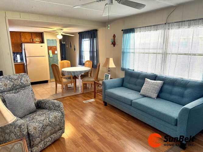 Listing Photo 7