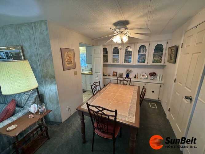 Listing Photo 11