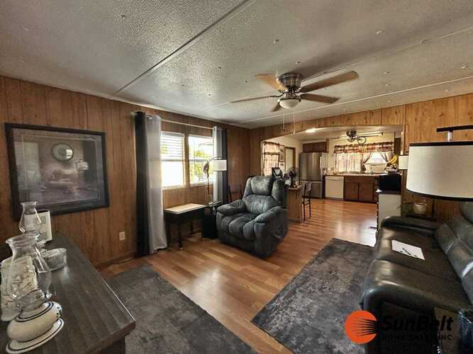 Listing Photo 6