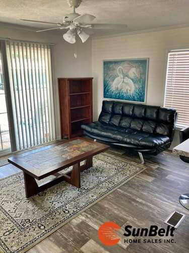Listing Photo 9