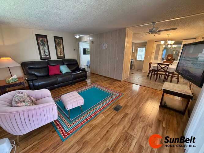 Listing Photo 8