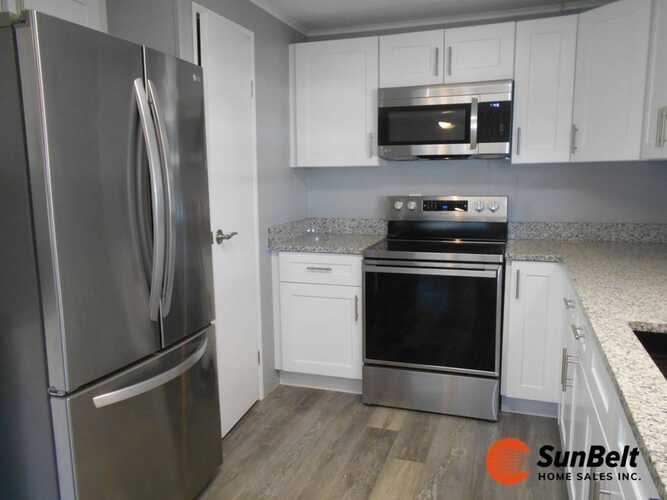 Listing Photo 11