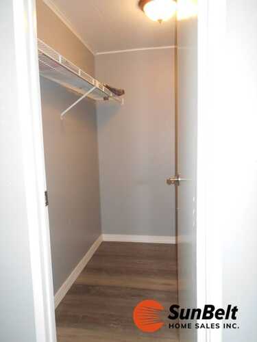 Listing Photo 43