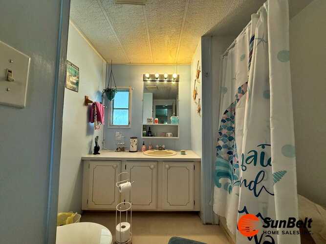 Listing Photo 20
