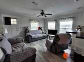 Listing Photo 11