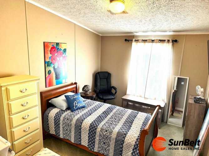 Listing Photo 19